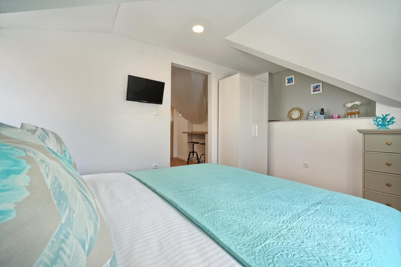 Loft Rooms Split Luaran gambar