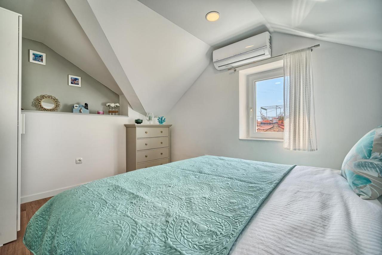 Loft Rooms Split Luaran gambar